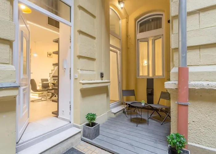 Lovely & Central Apartment